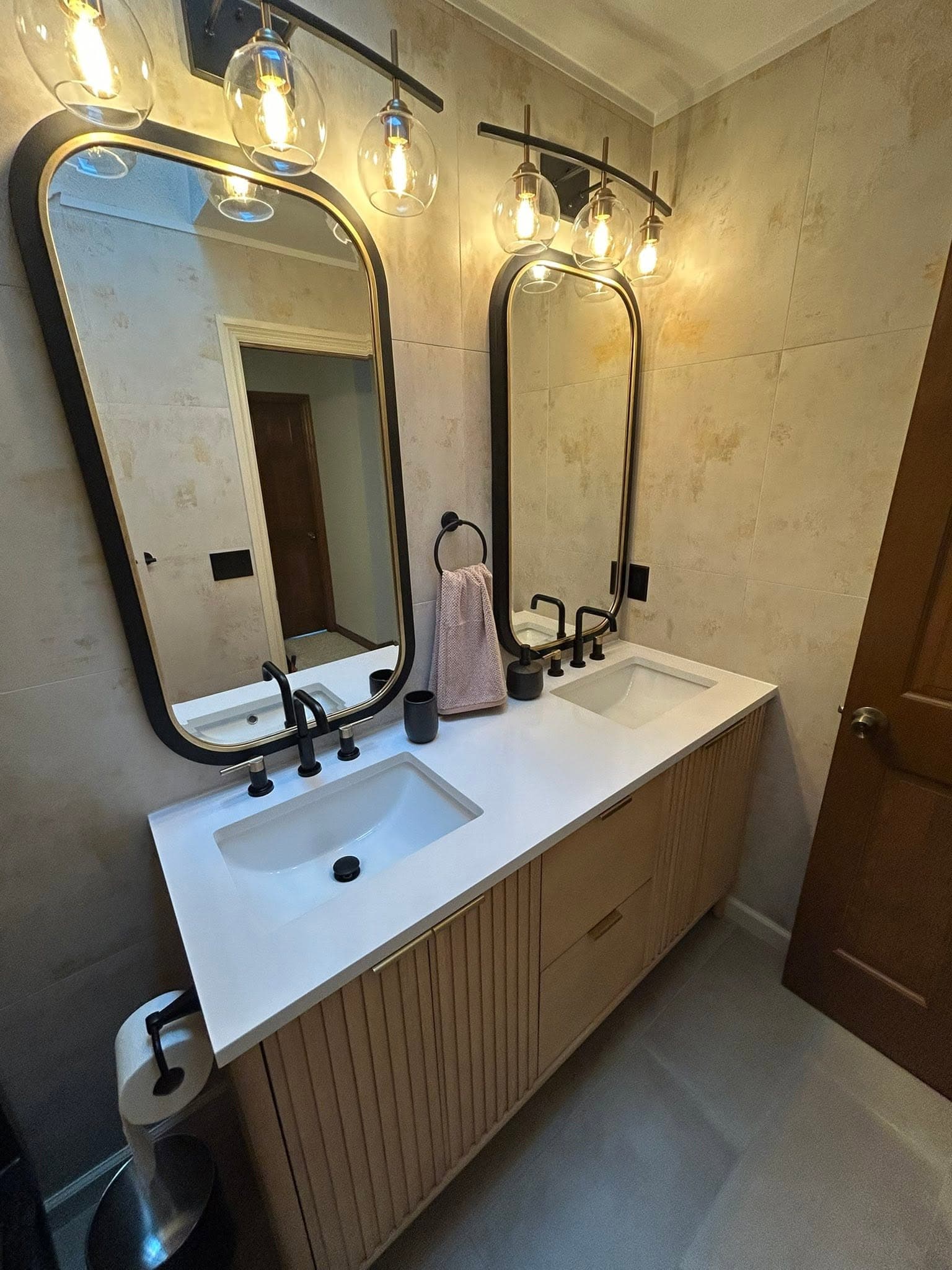 Bathroom remodel — double vanity lighting